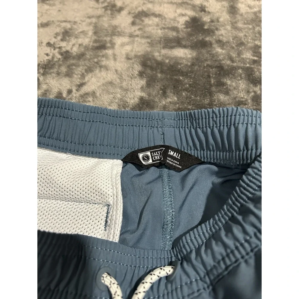 Salty Crew Navy Swim trunks Size Youth Small
